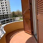 Marconi Apartment *
