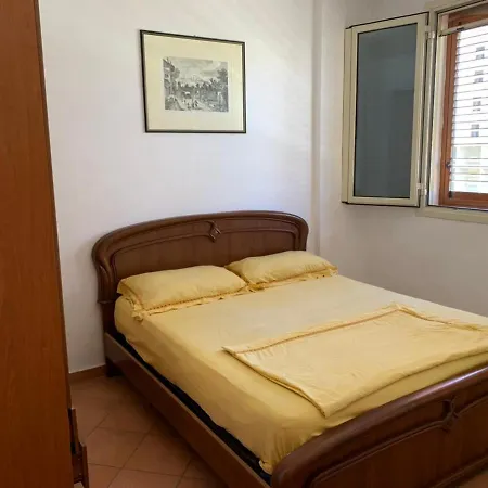 Marconi Apartment *