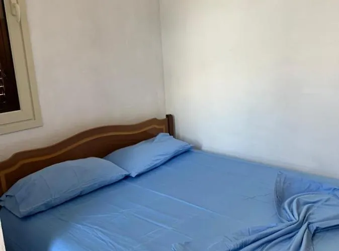 Marconi Apartment